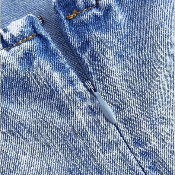 Chic Light Blue Denim Dress Plus Size 4x - Picture 3 of 3